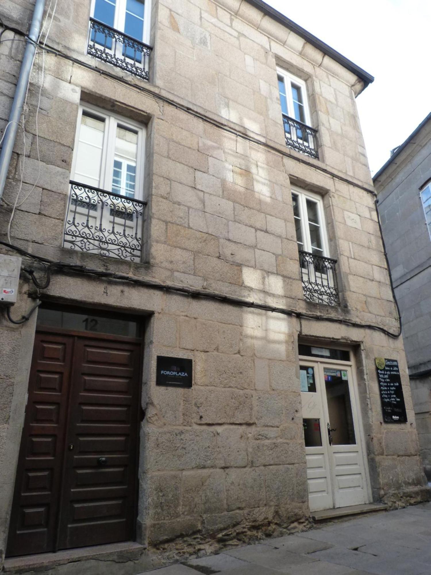 Foroplaza Duplex Apartment Lugo Bagian luar foto